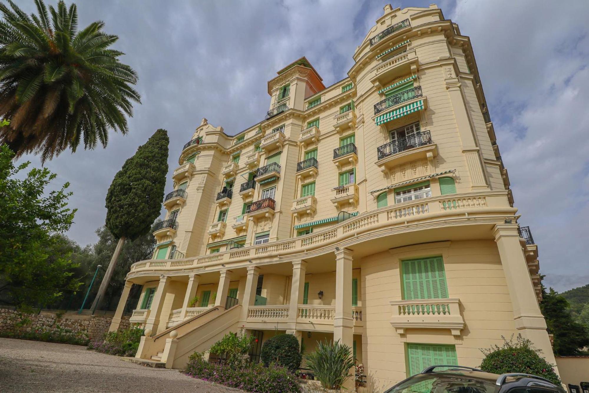 "Le Garavan Palace" Idyllique, Proche Gare Et Plage Ментона Екстериор снимка